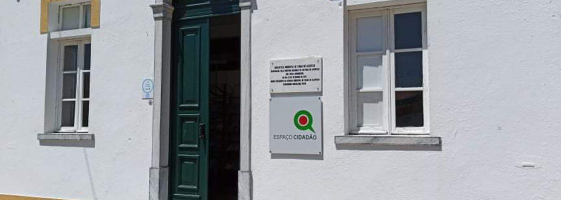 Biblioteca Municipal de Viana com Espaço Cidadão