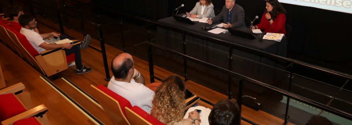 Fórum Jovem debate programação cultural em Viana do Alentejo